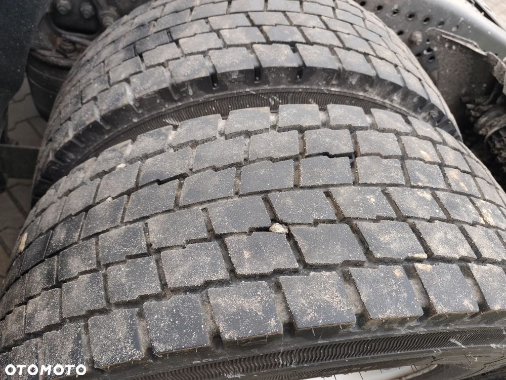 Mercedes-Benz Stream Space Standard - 17