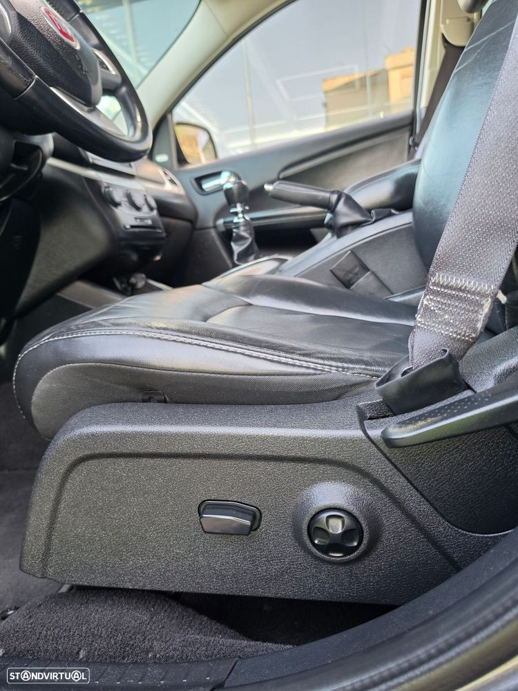 Fiat Freemont 2.0 M-Jet BlackCode - 23