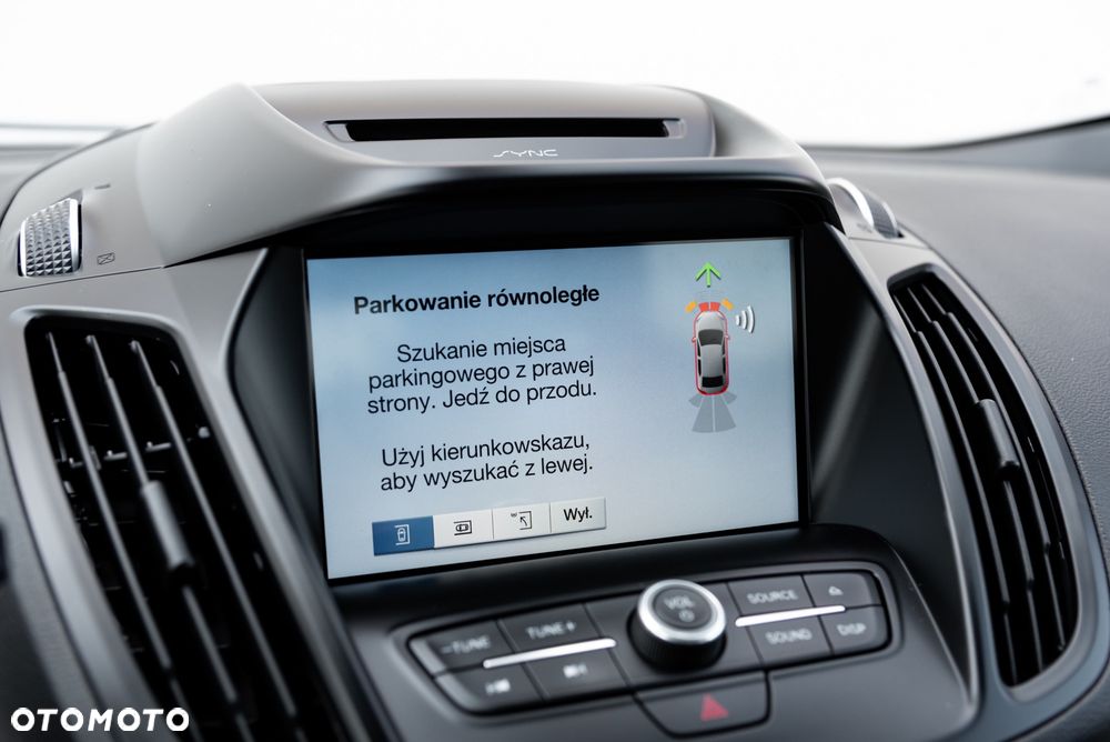 Ford Kuga 1.5 EcoBoost FWD Titanium ASS - 35