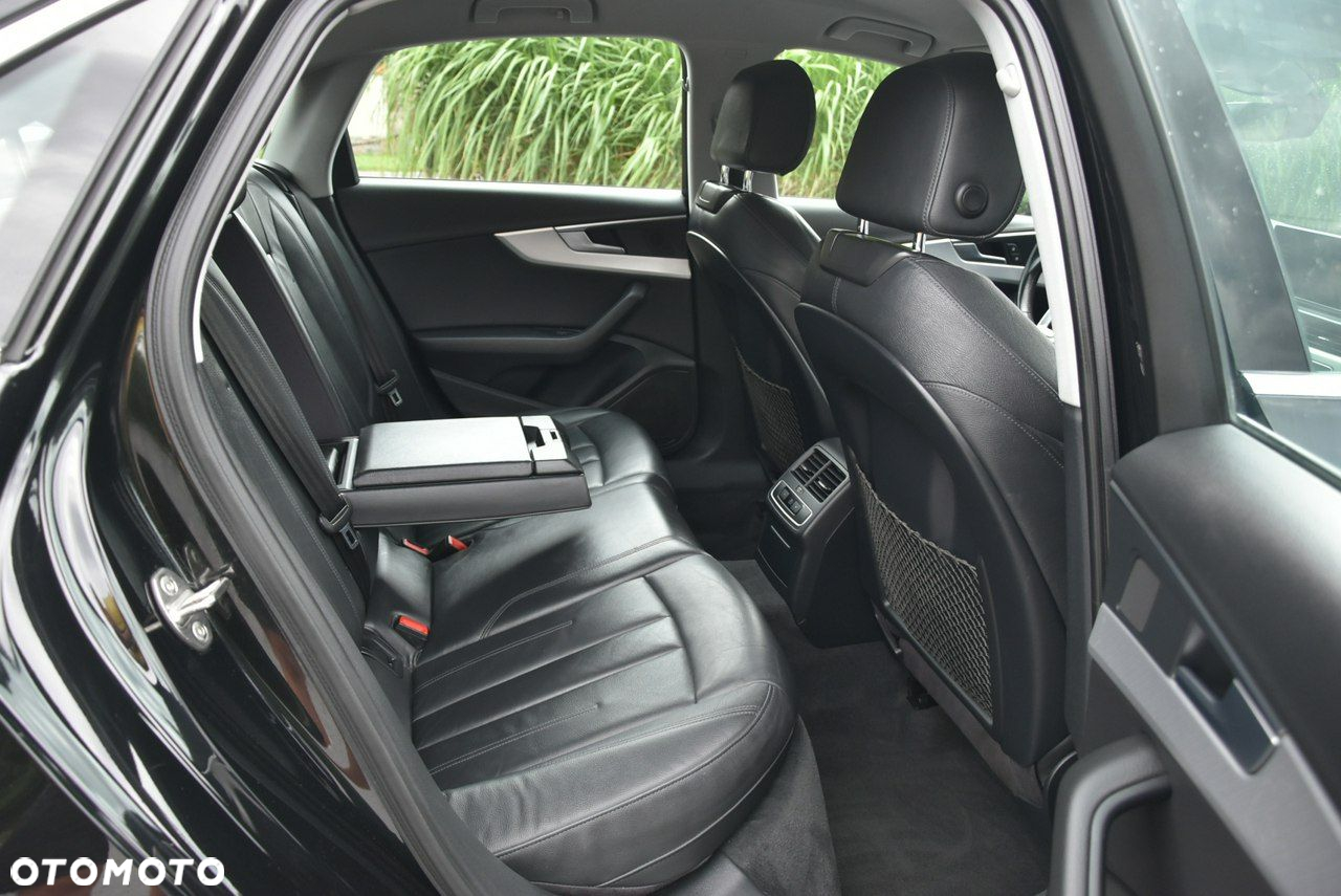 Audi A4 2.0 TDI Design S tronic - 13