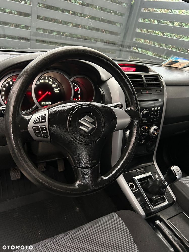 Suzuki Grand Vitara 1.6 Comfort - 20