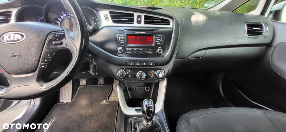 Kia Ceed 1.6 GDI Fifa World Cup Edition - 20