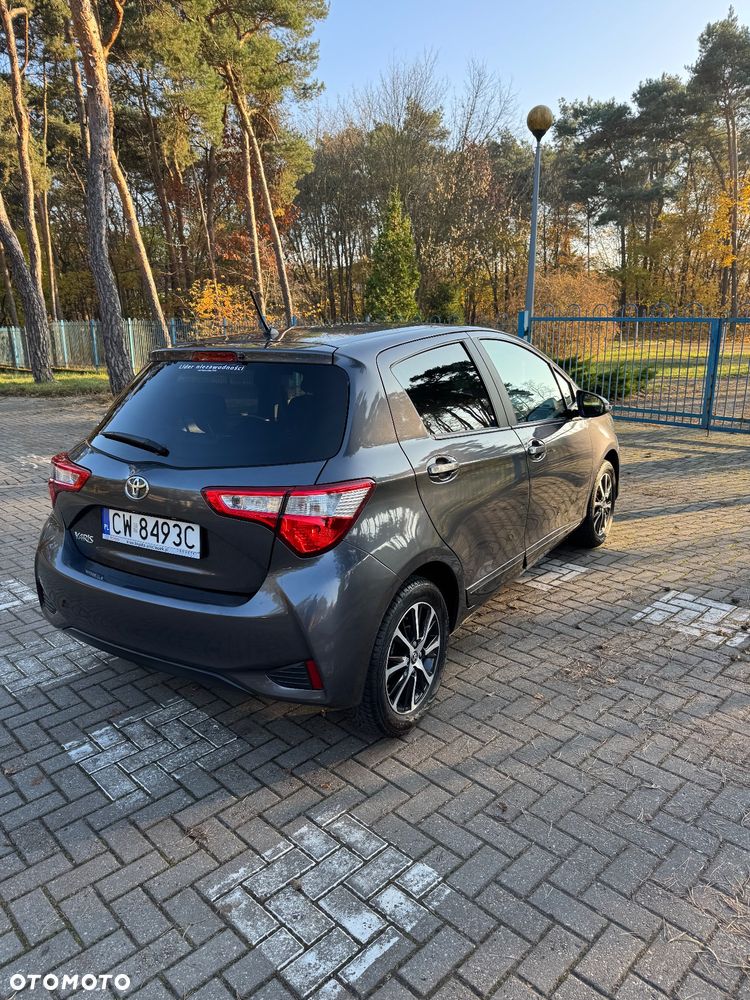 Toyota Yaris 1.5 Premium CVT - 4