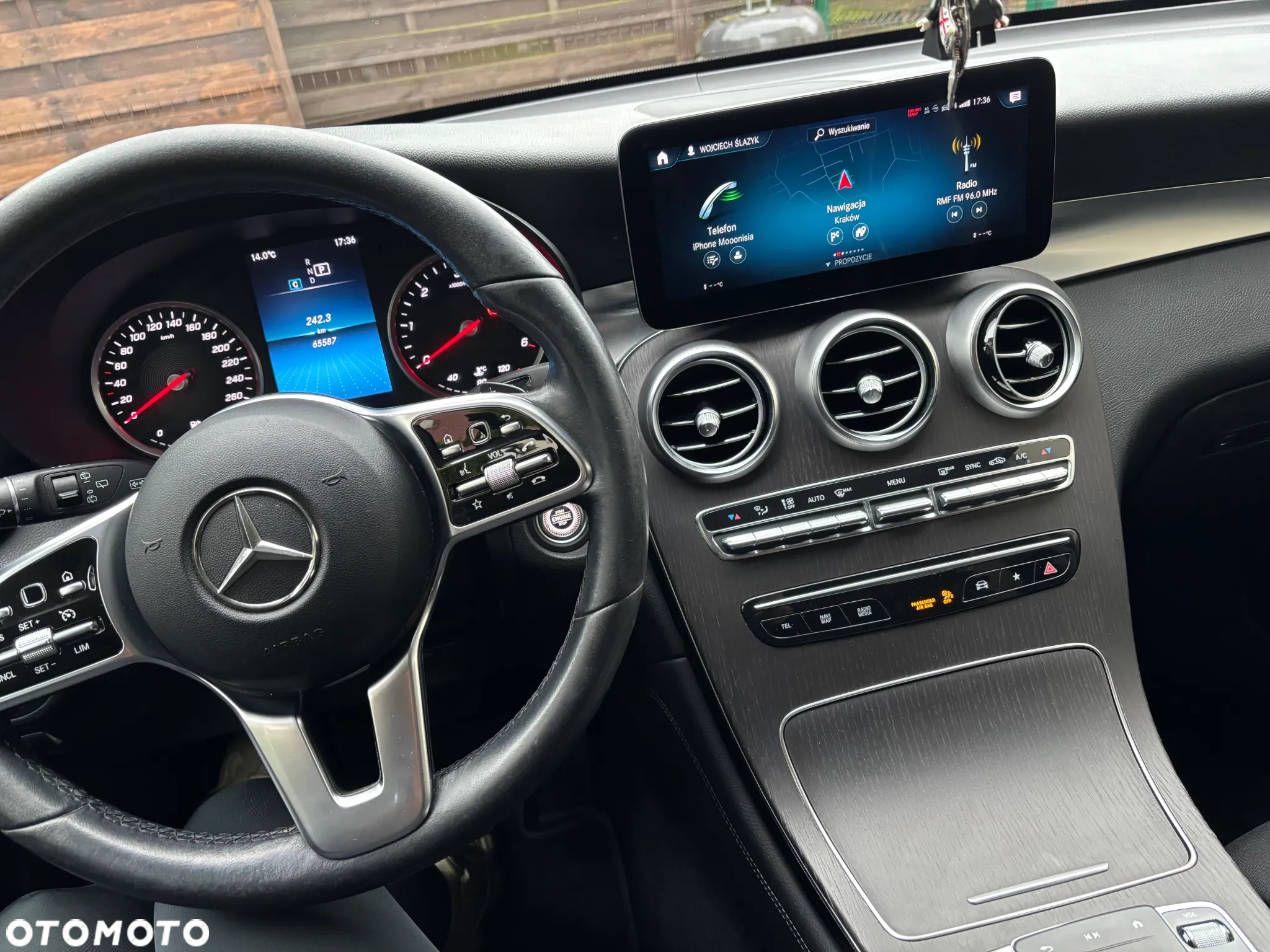 Mercedes-Benz GLC - 3