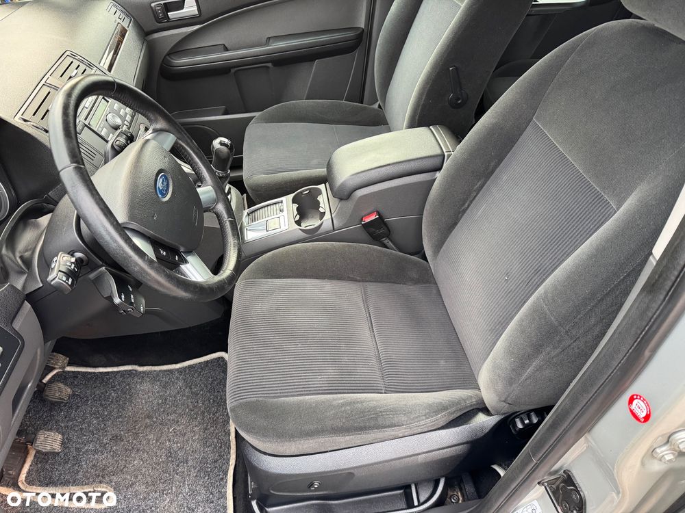 Ford C-MAX 2.0 Ghia - 21