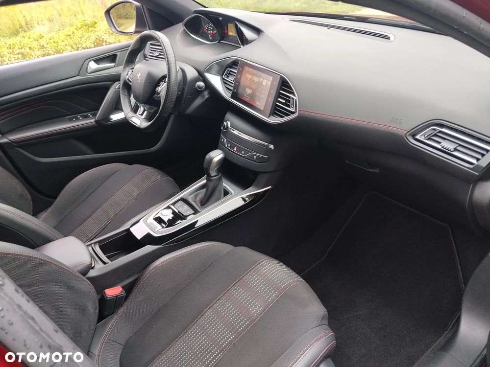 Peugeot 308 PureTech 130 EAT6 Stop & Start GT-Line Edition - 26