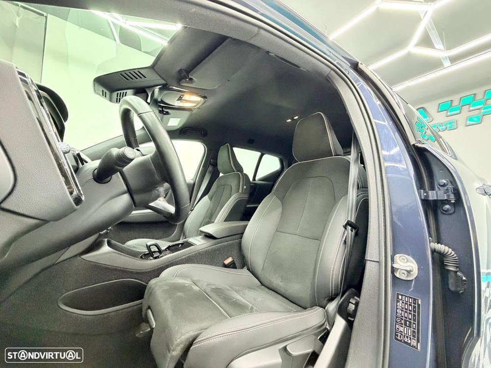 Volvo XC 40 Recharge Plus - 19