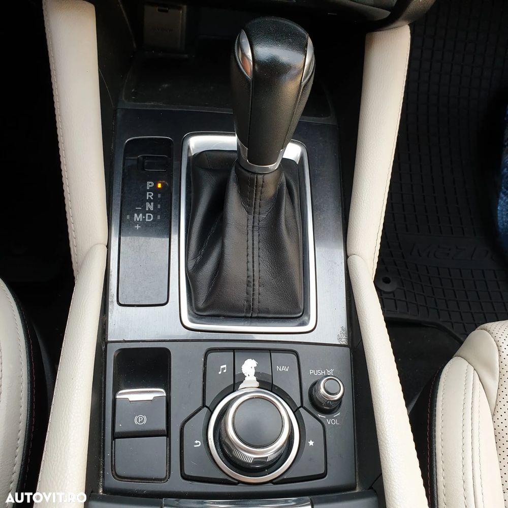 Mazda 6 SKYACTIV-D 175 Drive i-ELOOP Sports-Line - 11