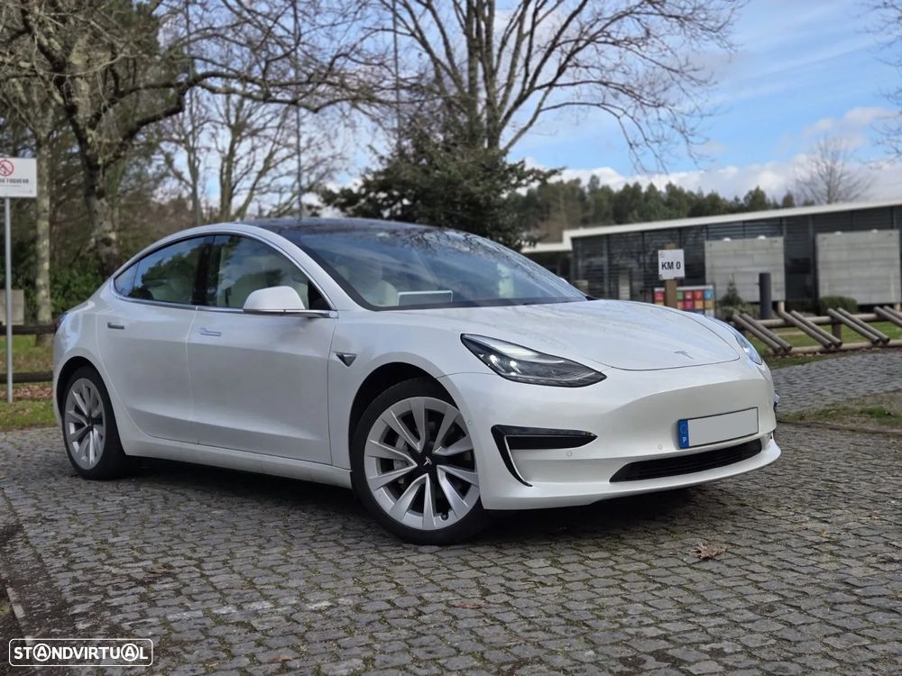 Tesla Model 3 Standard Range Plus RWD - 1
