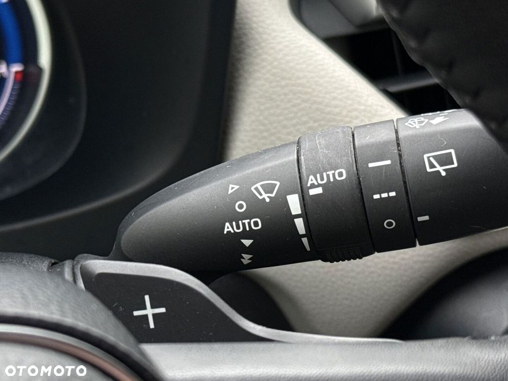 Toyota RAV4 2021