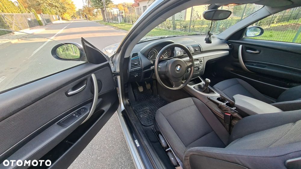 BMW Seria 1 118i - 14