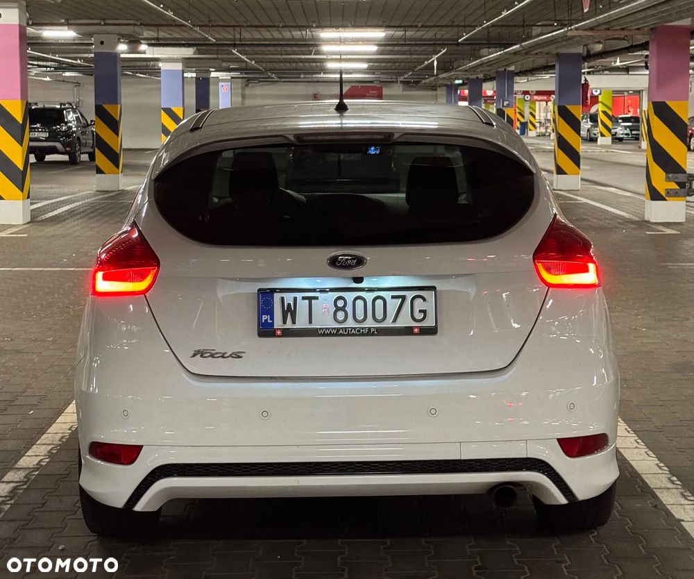 Ford Focus 1.5 EcoBoost ST-Line Business - 3