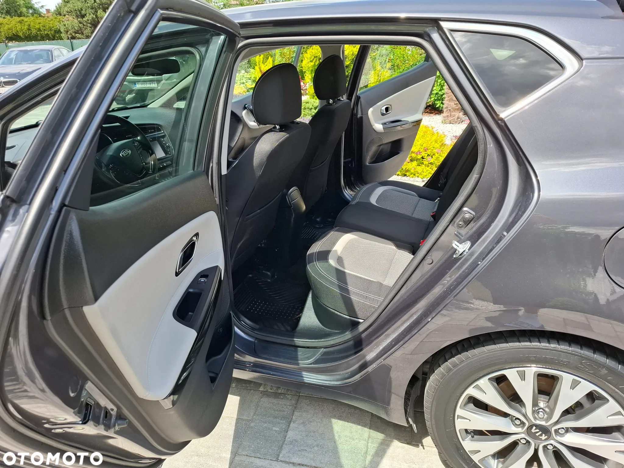 Kia Ceed 1.0 T-GDI 120 OPF Edition 7 - 25