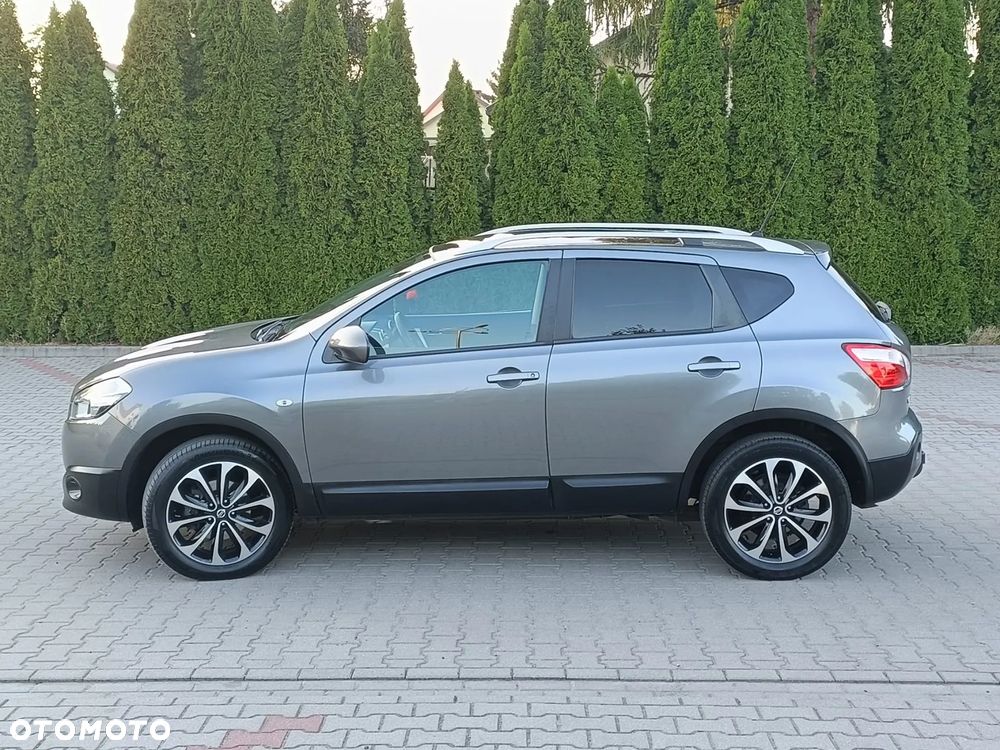 Nissan Qashqai 2012 photo 5