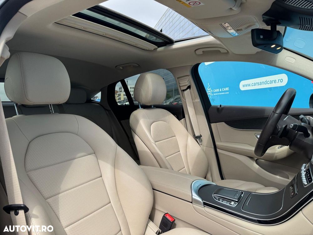 Mercedes-Benz GLC Coupe 300 e 4MATIC - 13