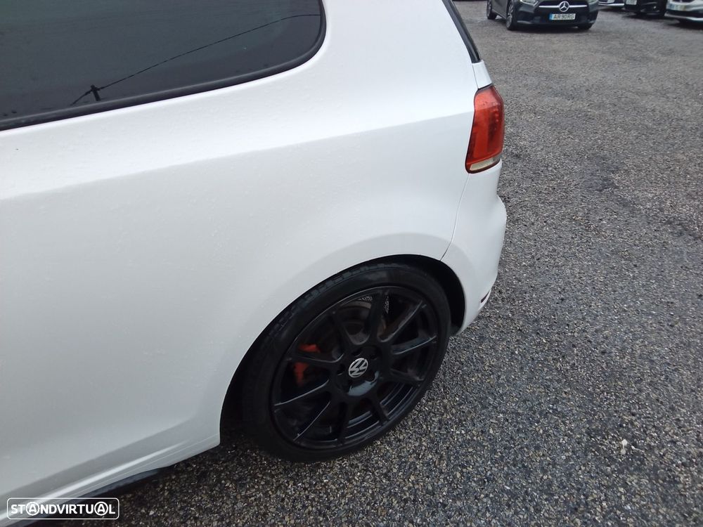 VW Golf 2.0 GTI - 9