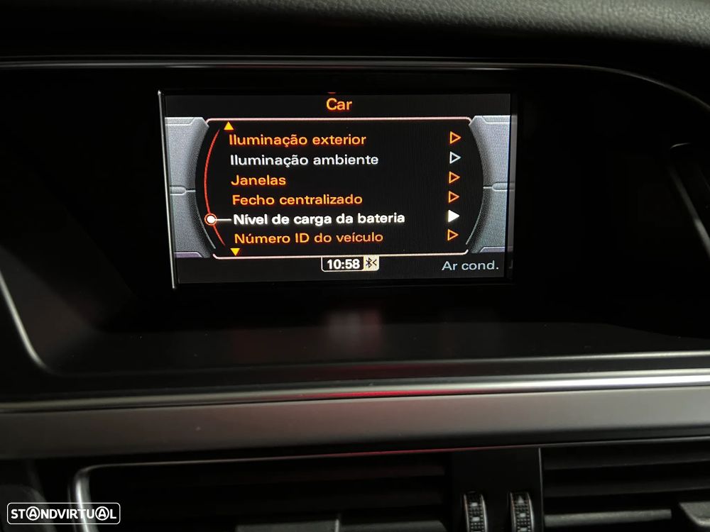 Audi A4 Avant 2.0 TDI Business Line S-line - 41