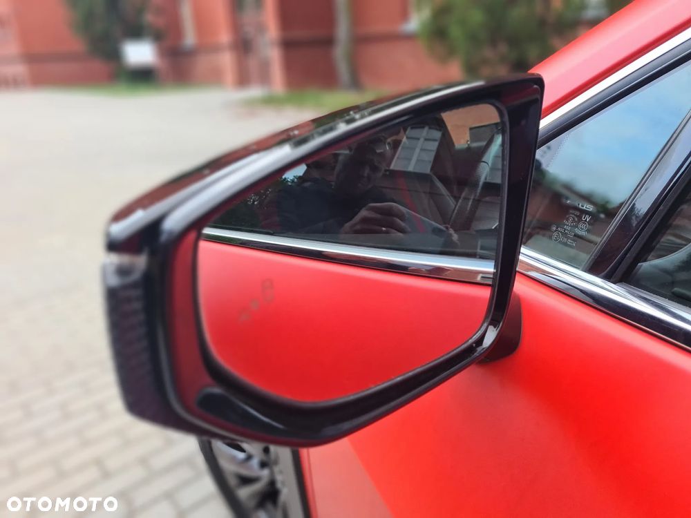 Lexus UX 250h GPF F Sport Edition AWD - 26
