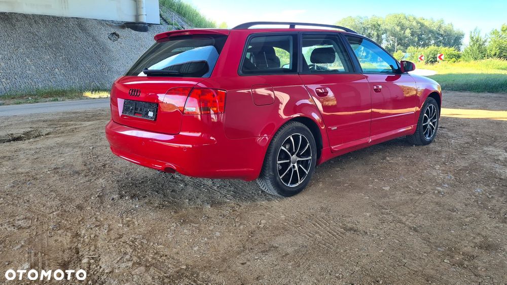 Audi A4 Avant 2.0 TDI DPF quattro - 7
