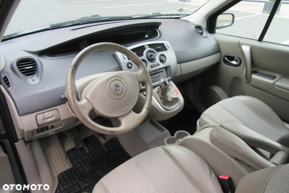 Renault Scenic 1.6 16V Confort Authentique - 4