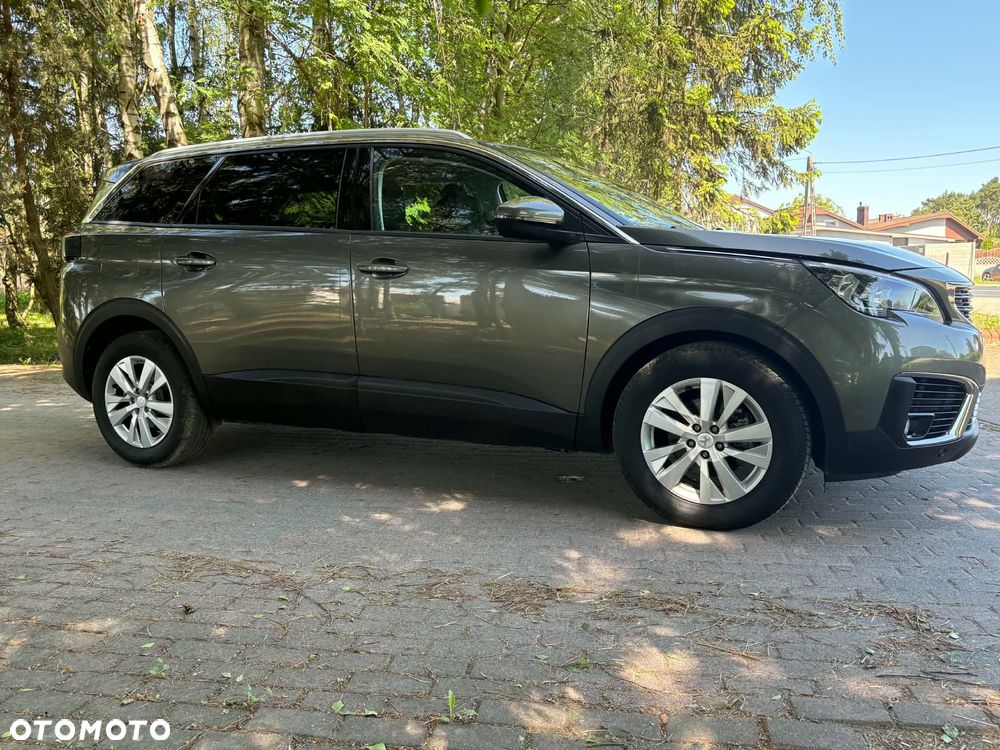 Peugeot 5008 - 3