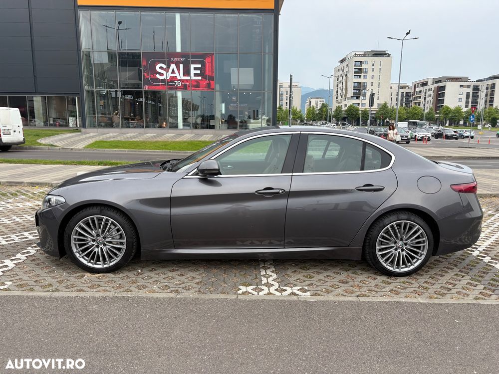 Alfa Romeo Giulia 2.2 JTDM Aut. Super - 1