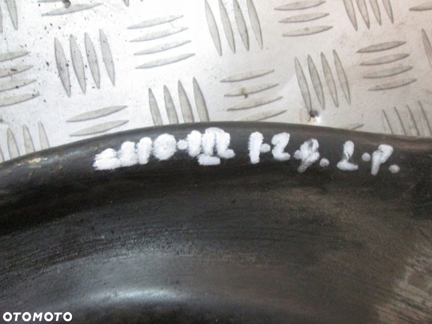 WAHACZ LEWY PRZÓD PRZEDNI RENAULT MODUS CLIO 3 III 05- - 2