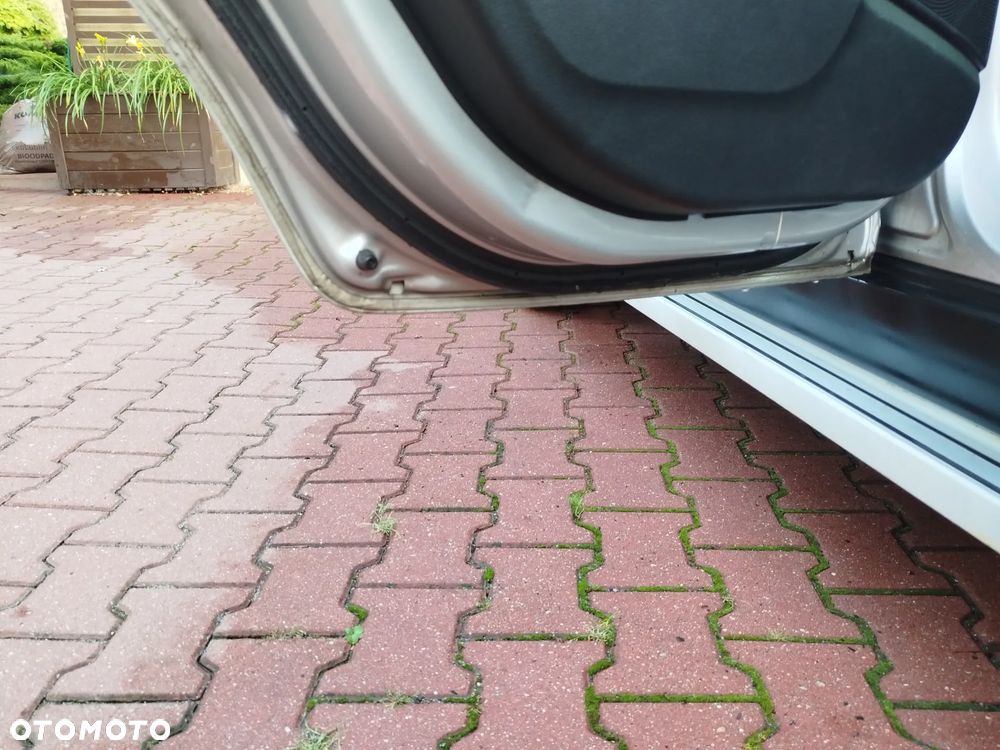 Kia Sportage 1.6 GDI L 2WD - 10