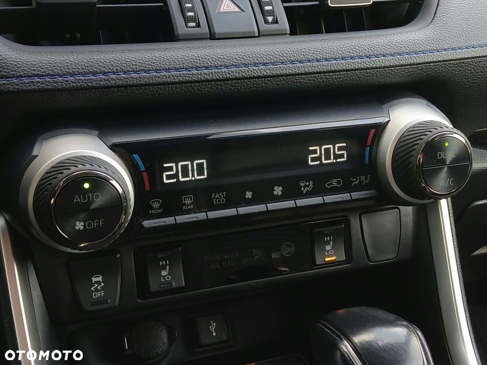 Toyota RAV4 2.5 Hybrid Selection 4x4 - 22