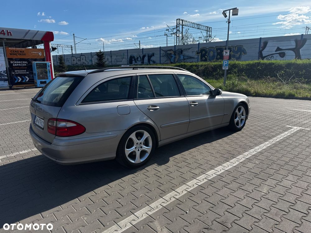 Mercedes-Benz Klasa E - 7