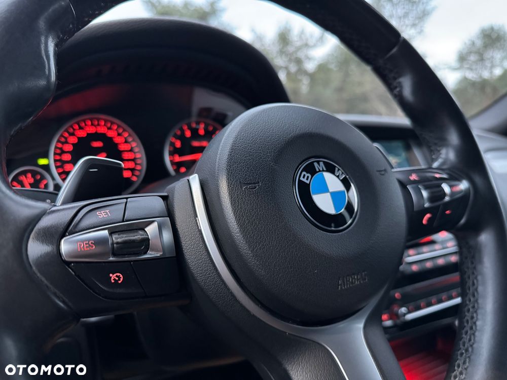 BMW X4 xDrive20i M Sport - 33