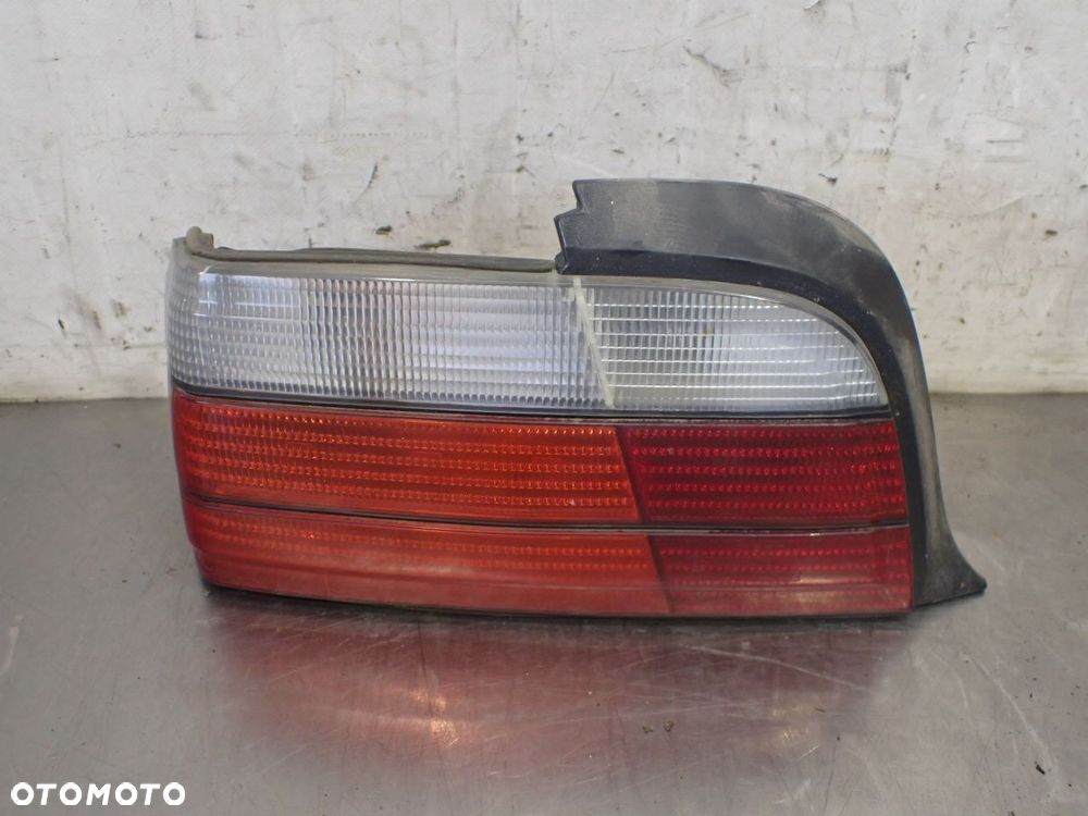 LAMPA LEWA TYLNA BMW E36 COUPE 2.0 M52B20 - 1