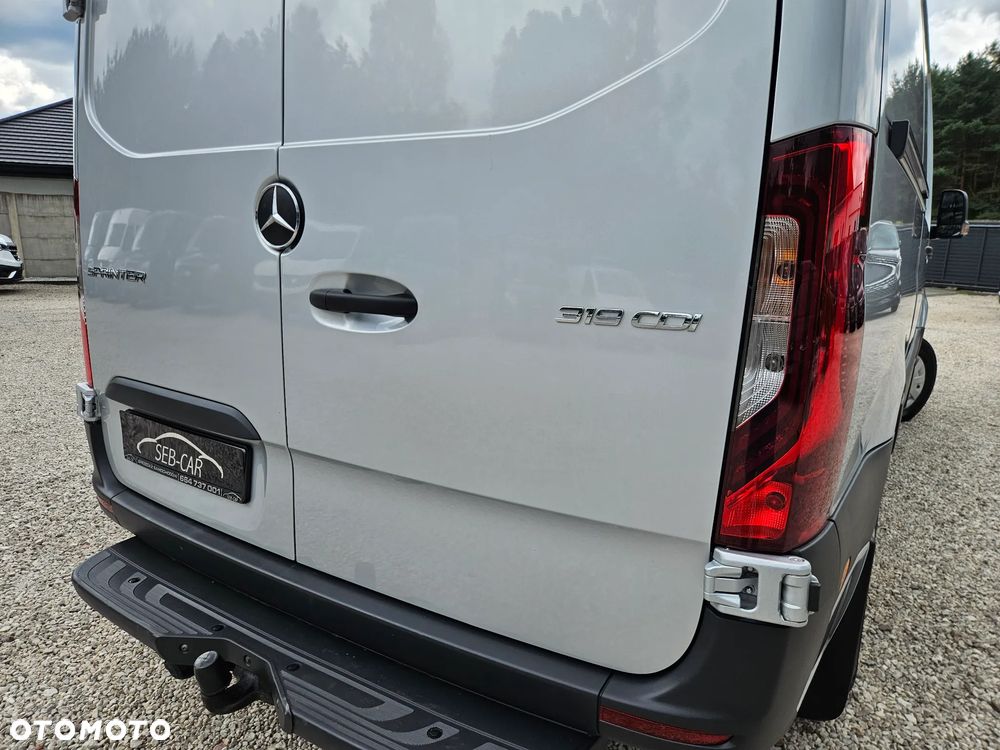 Mercedes-Benz SPRINTER 319CDI V6 L2H2 Chłodnia / Mroźnia 30tyś km SalonPL FV23% - 20