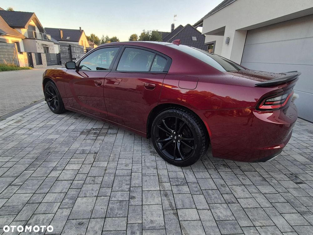 Dodge Charger - 5