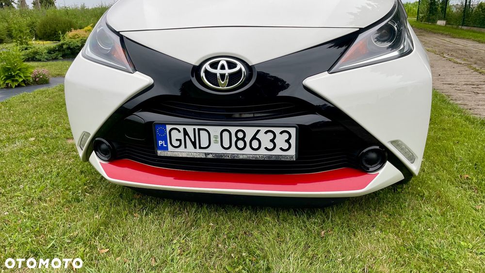 Toyota Aygo x-play - 23