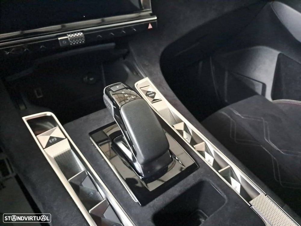 DS DS7 E-Tense Performance Line+ EAT8 - 20