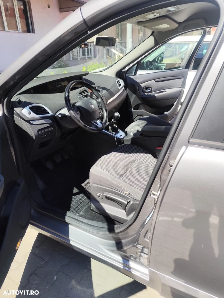 Renault Grand Scenic dCi 110 Expression - 4