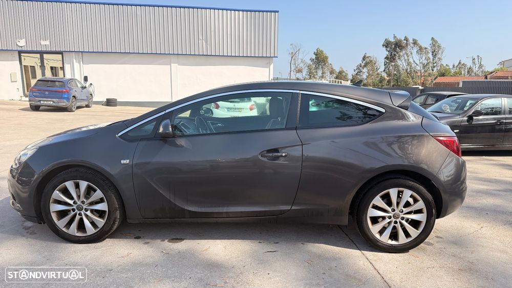 Opel Astra GTC 1.7 CDTi S/S - 8