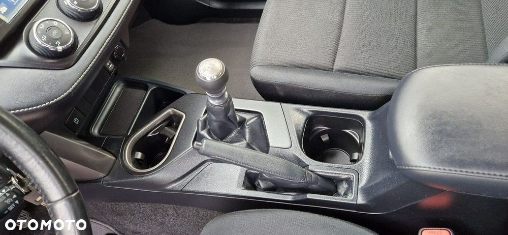 Toyota RAV4 - 32