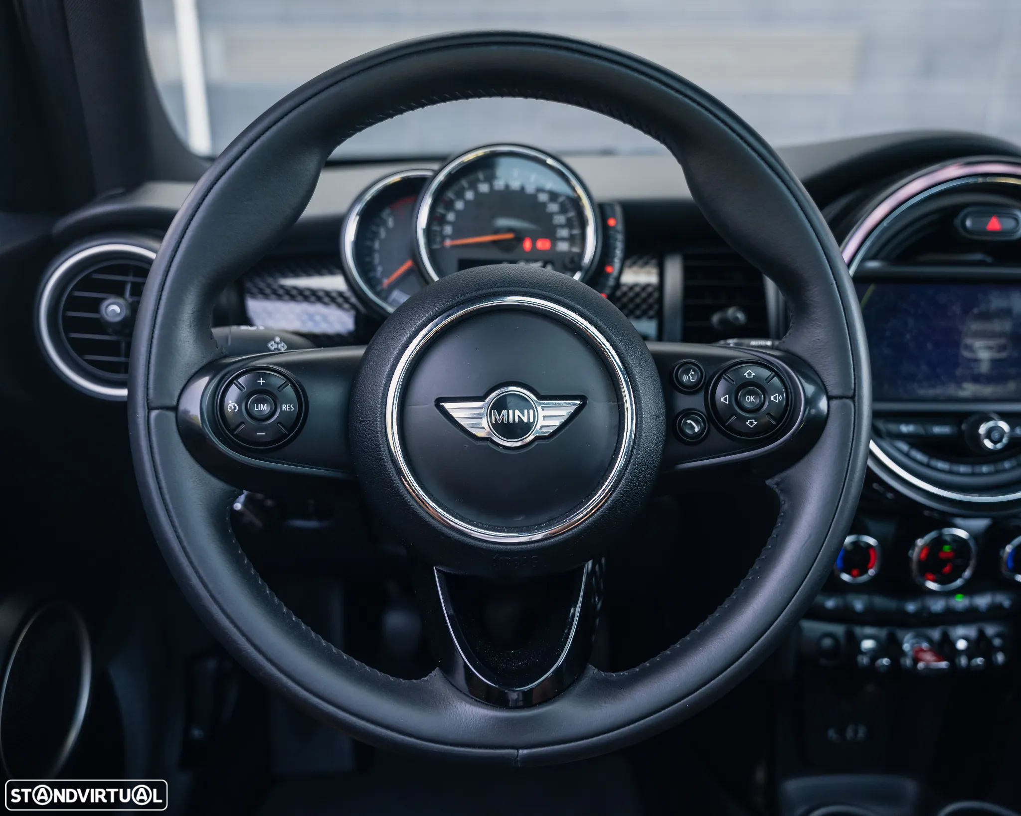 MINI 5 Portas Cooper S - 14