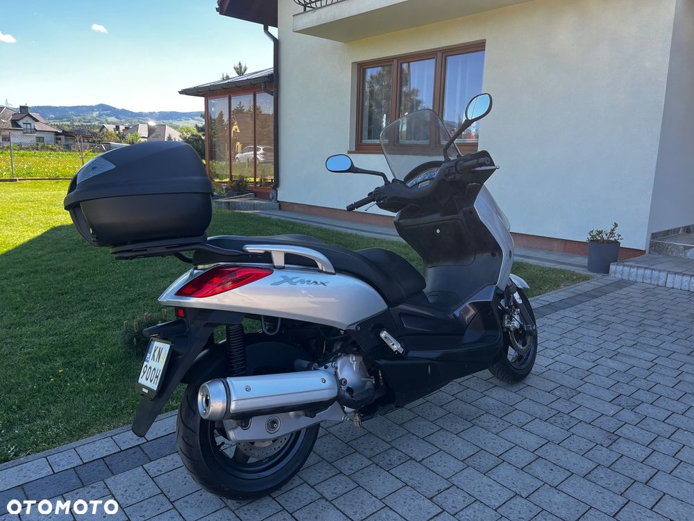 Yamaha X-max - 5