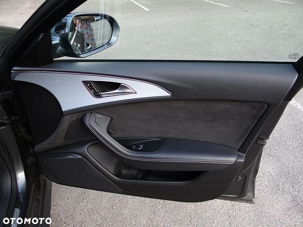 Audi A6 Avant 3.0 TDI quattro S tronic - 26