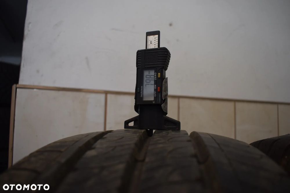 R16C 215/65 Goodyear Efficient Grip Cargo - 4