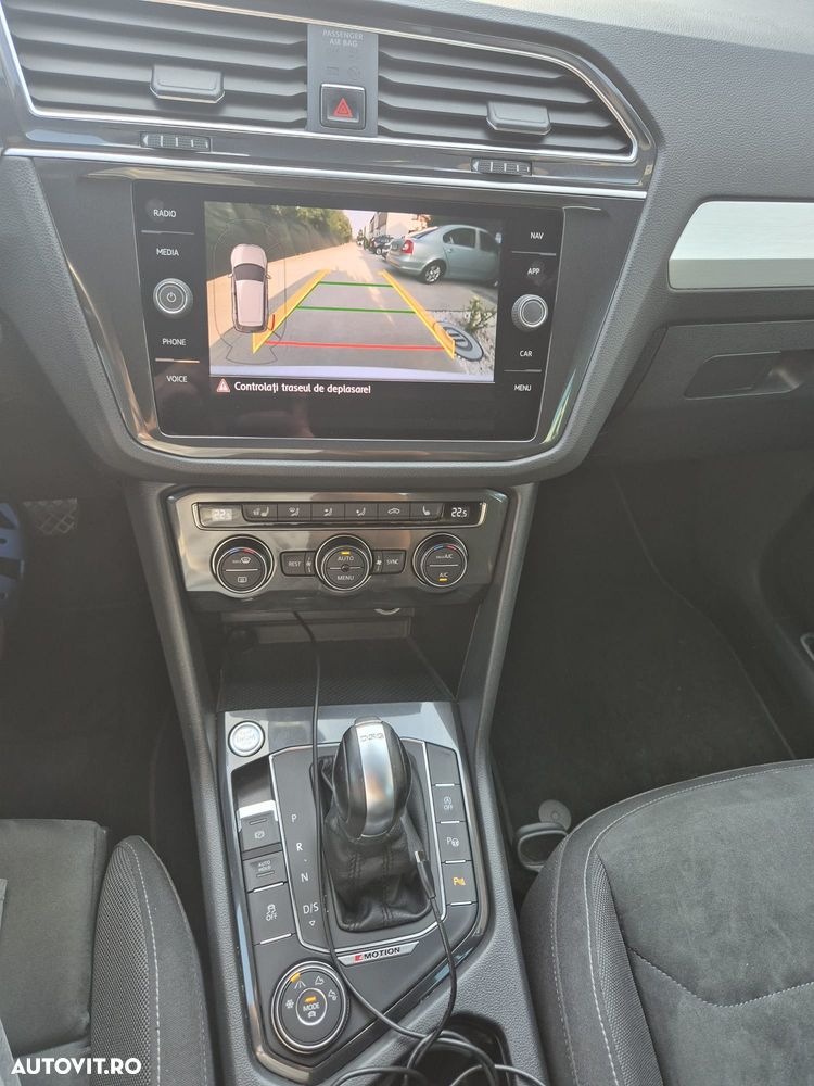 Volkswagen Tiguan 2.0 TDI 4Mot DSG Highline - 13