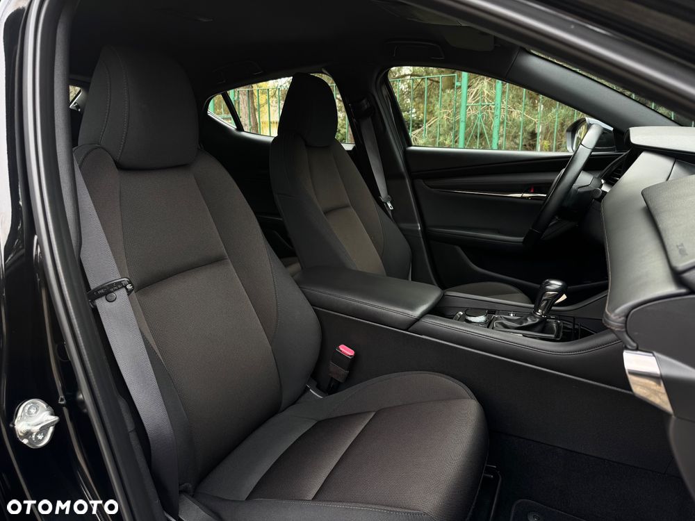 Mazda 3 2.0 mHEV Hikari - 24