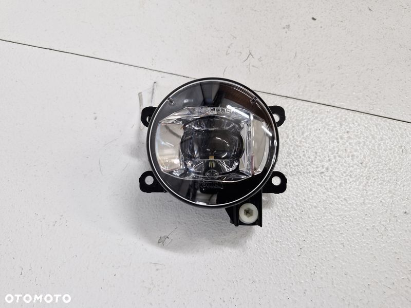 RENAULT KADJAR LIFT HALOGEN LED PRAWY PRZÓD 261509314R - 1