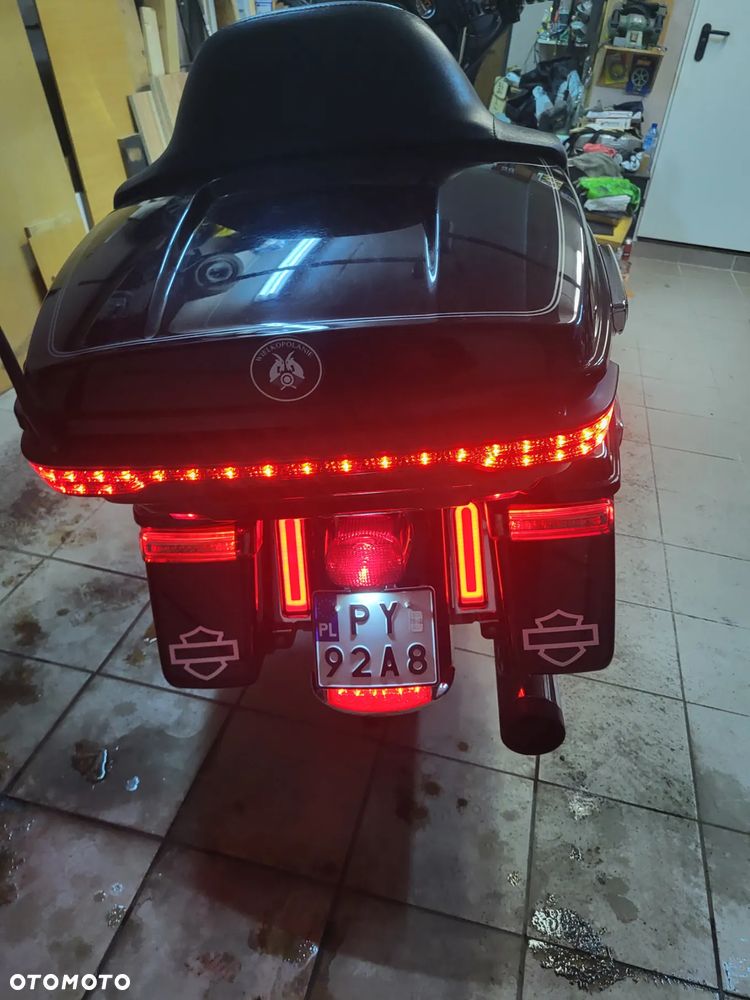 Harley-Davidson FLHTCU Ultra - 3