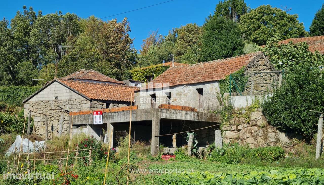 Venda de Três Moradias, Gestaçô Baião - Grande imagem: 2/45