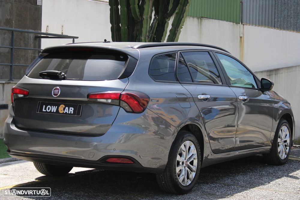 Fiat Tipo Station Wagon 1.6 M-Jet Lounge Tech J17 DCT - 11