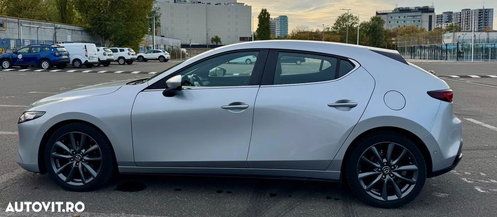 Mazda 3 - 6
